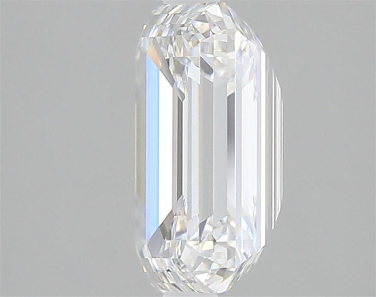 2.60 Carat emerald Lab Grown Diamond Front Image