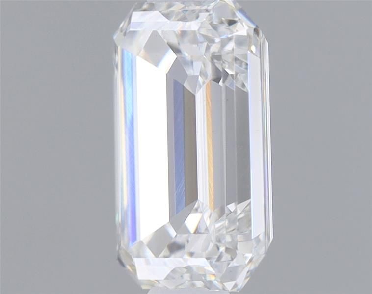 0.84 Carat Emerald Diamond