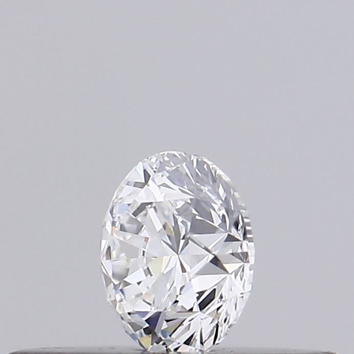 ROUND 0.18 carat diamond