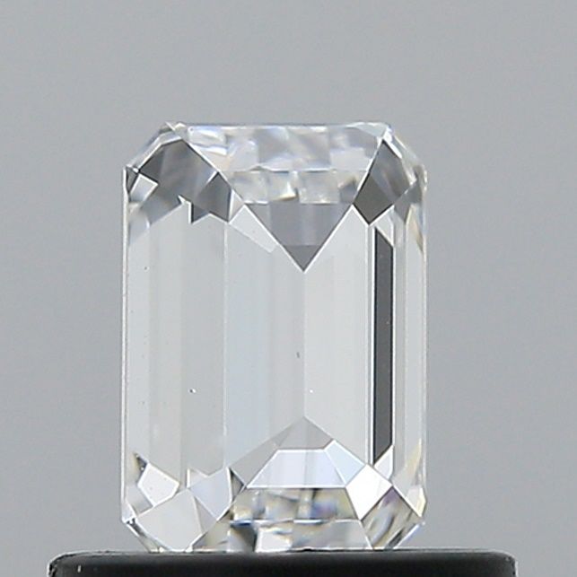 Emerald 0.60ct Diamond