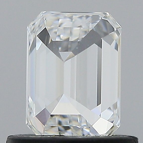 Emerald 0.70ct Diamond