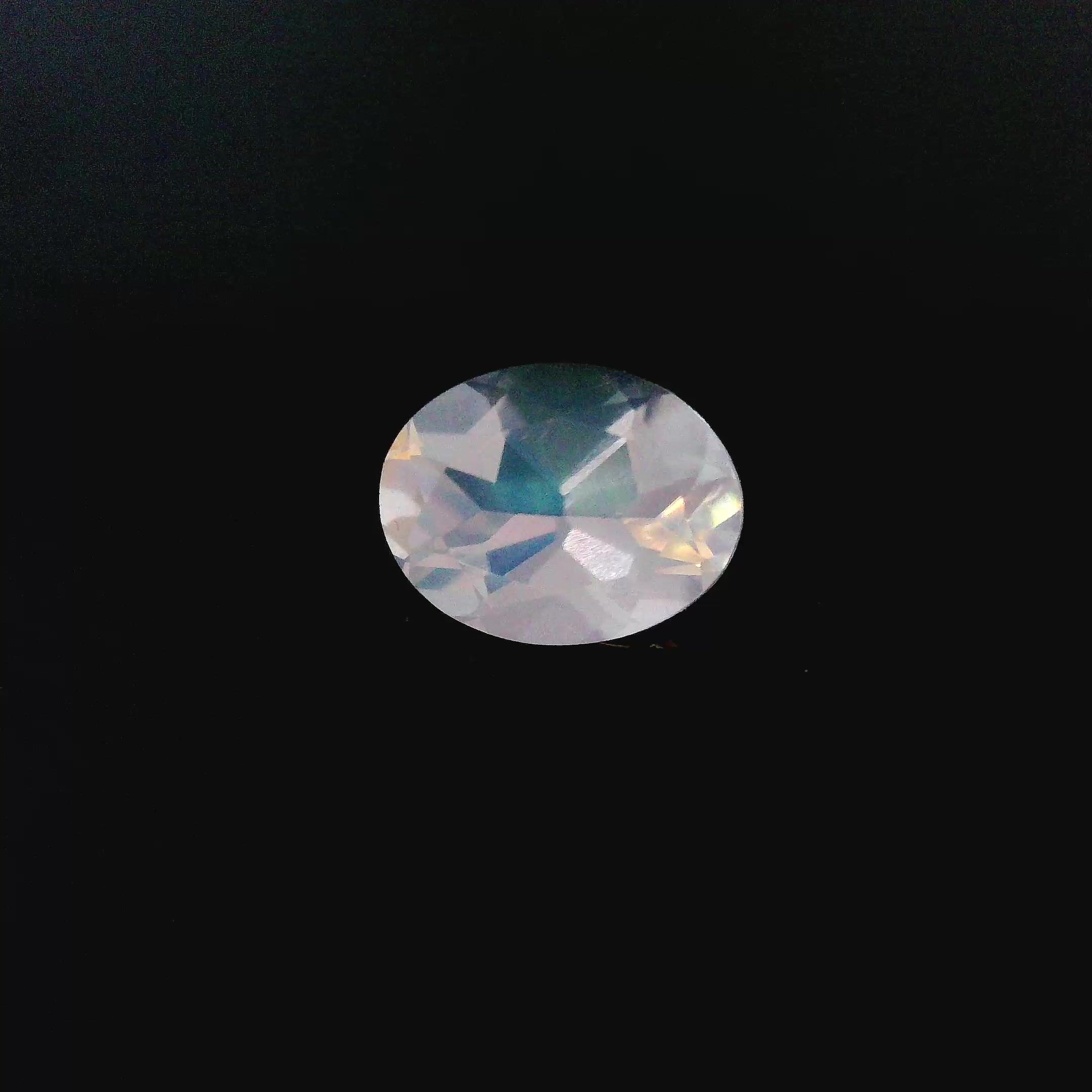 1.24ct MOONSTONE
