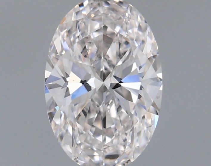 Actual 0.32 carat G Oval lab-grown diamond